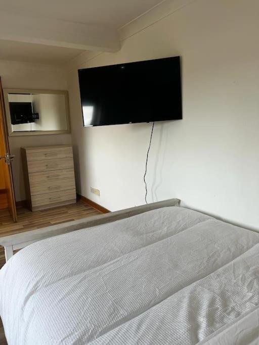 Quirky Studio Flat Selfcontained Londra Esterno foto
